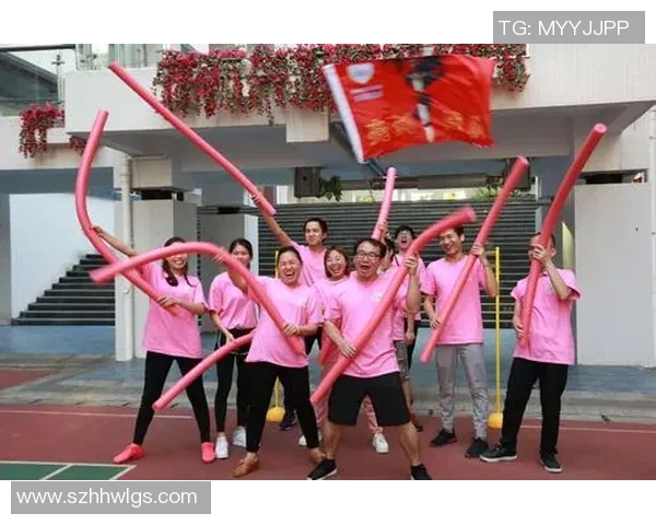 女子足球队激战赛场展现风采团结拼搏书写新的辉煌篇章